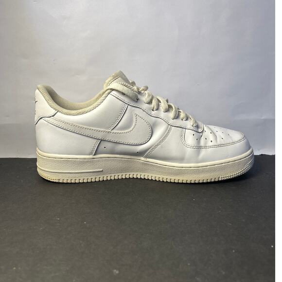 Men\'s Nike Air Force 1 \'07 \'Triple White\' CW2288 111 Size 10.5